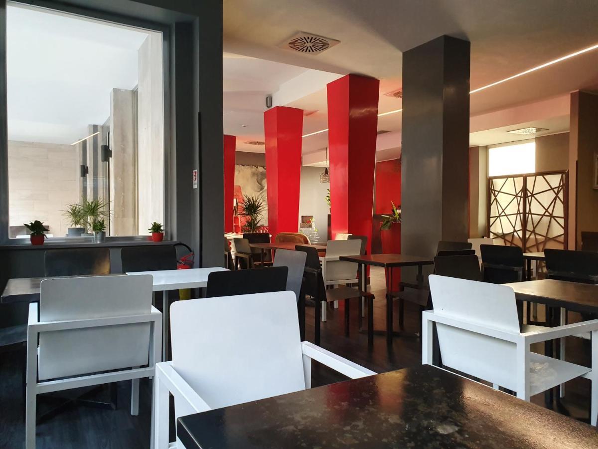 Hotel V99 Rom